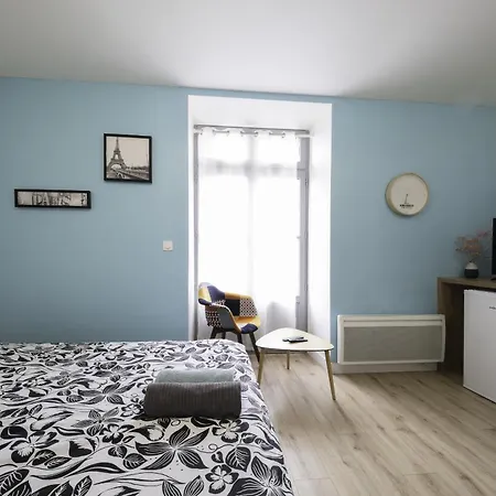 Segré centre ✰ studio ✰ 24m² ✰ cuisne ✰ wifi ✰ TOUT NEUF! Exterior foto