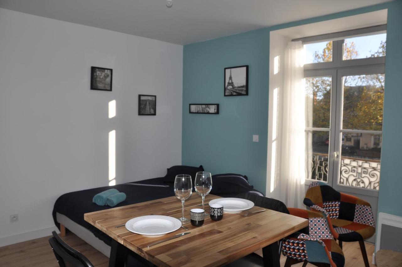 Apartment Centre ✰ Studio ✰ 24m² ✰ Cuisne ✰ Wifi ✰ Tout Neuf!