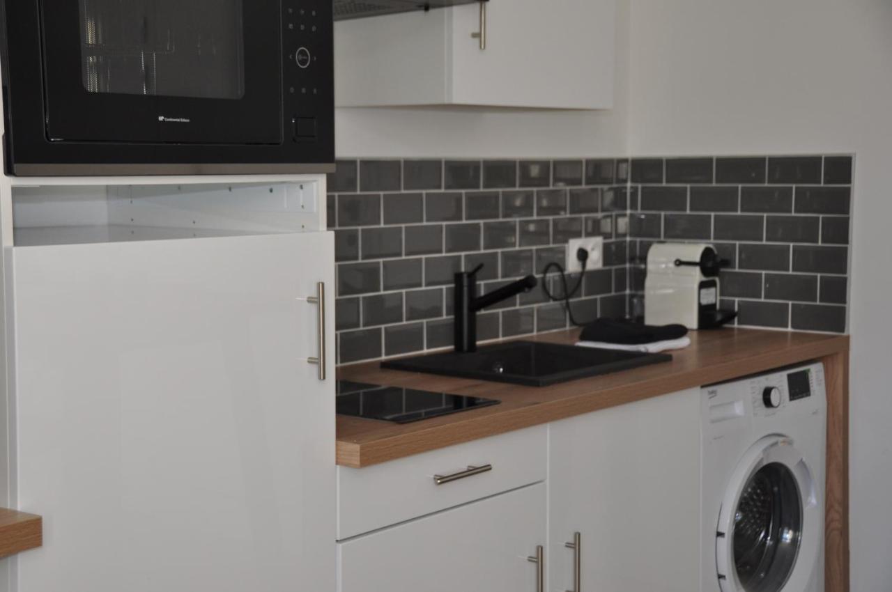 Centre ✰ Studio ✰ 24m² ✰ Cuisne ✰ Wifi ✰ Tout Neuf! Apartment Segre