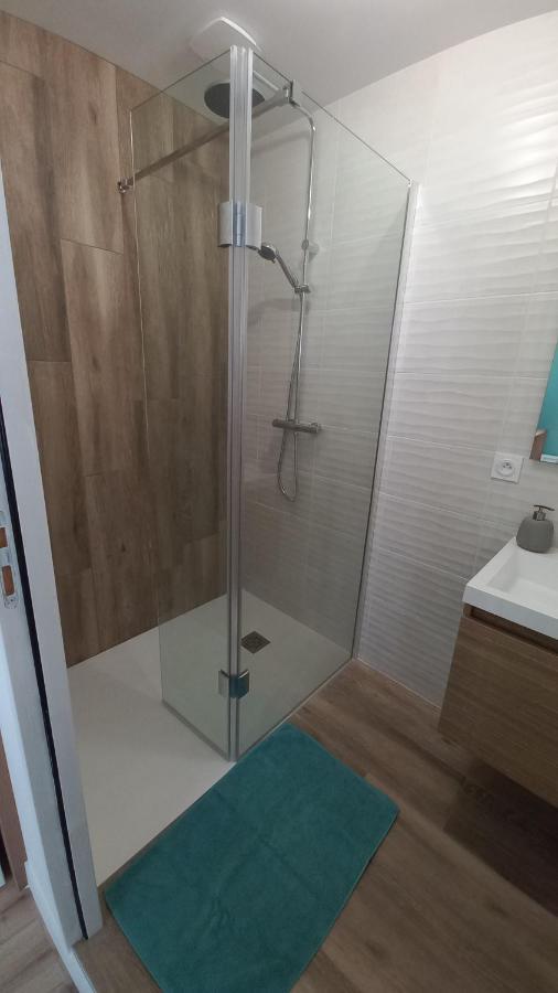 Centre ✰ Studio ✰ 24m² ✰ Cuisne ✰ Wifi ✰ Tout Neuf! Apartment *