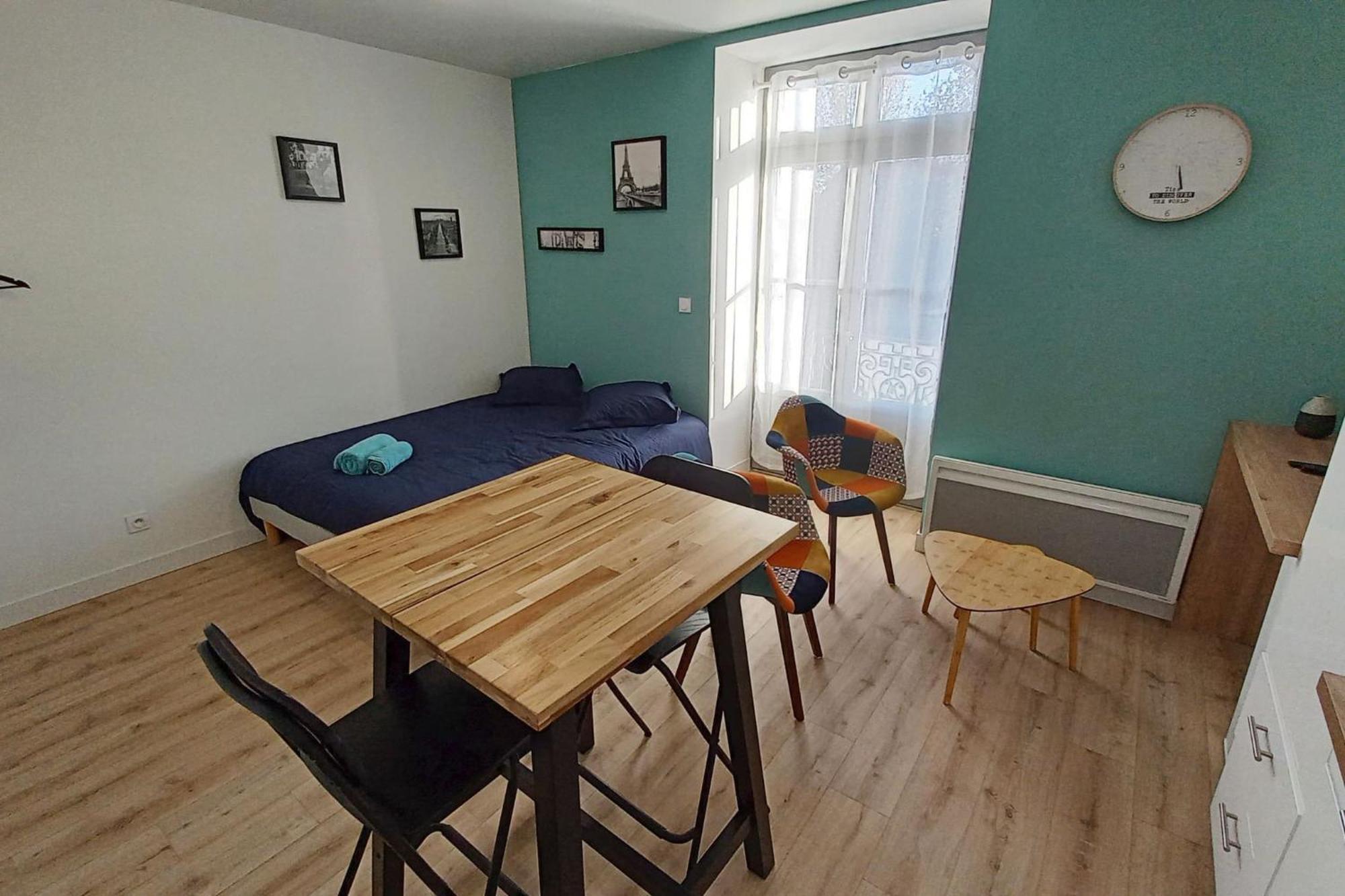 Centre ✰ Studio ✰ 24m² ✰ Cuisne ✰ Wifi ✰ Tout Neuf! Apartment